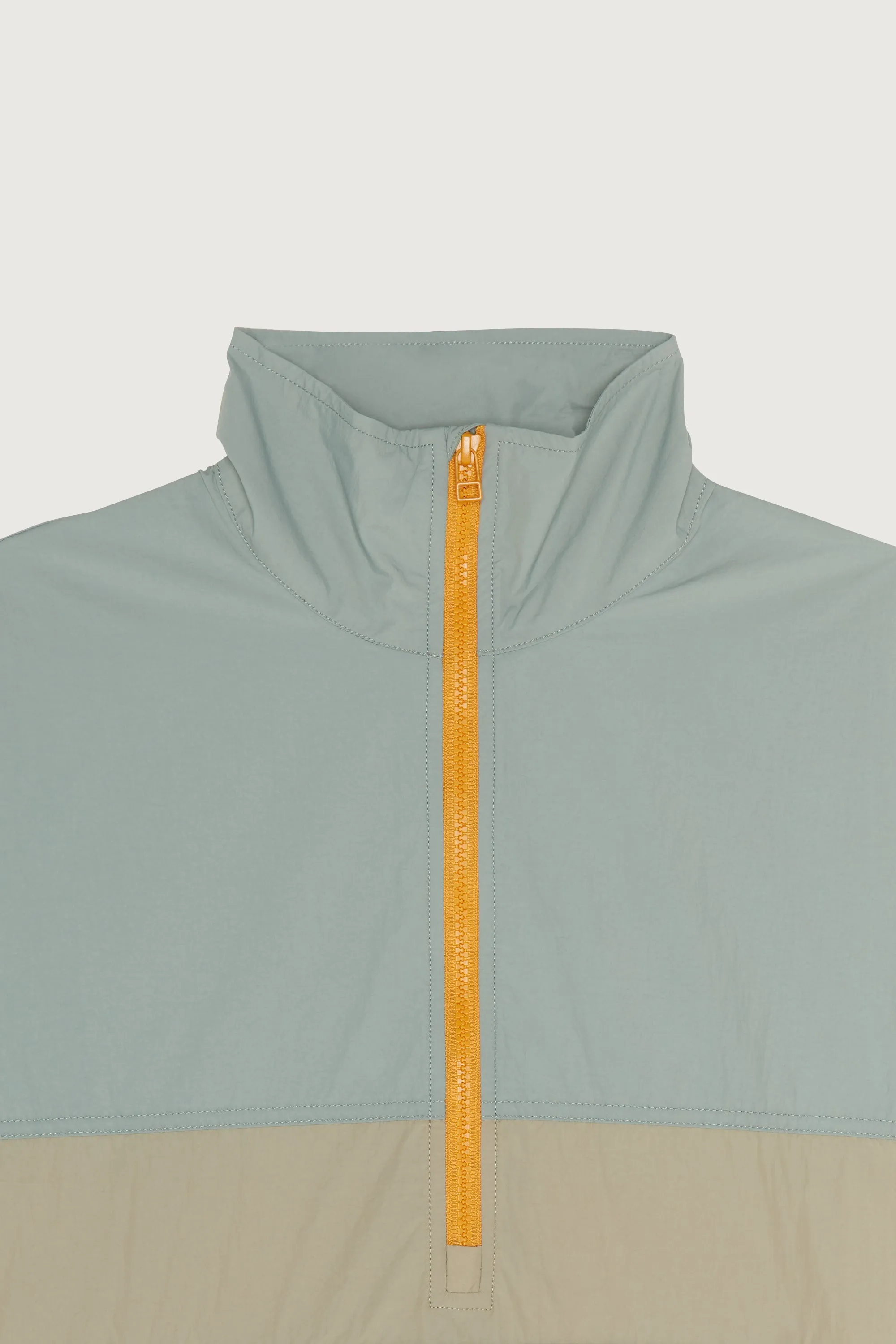 ANORAK WINDBREAKER