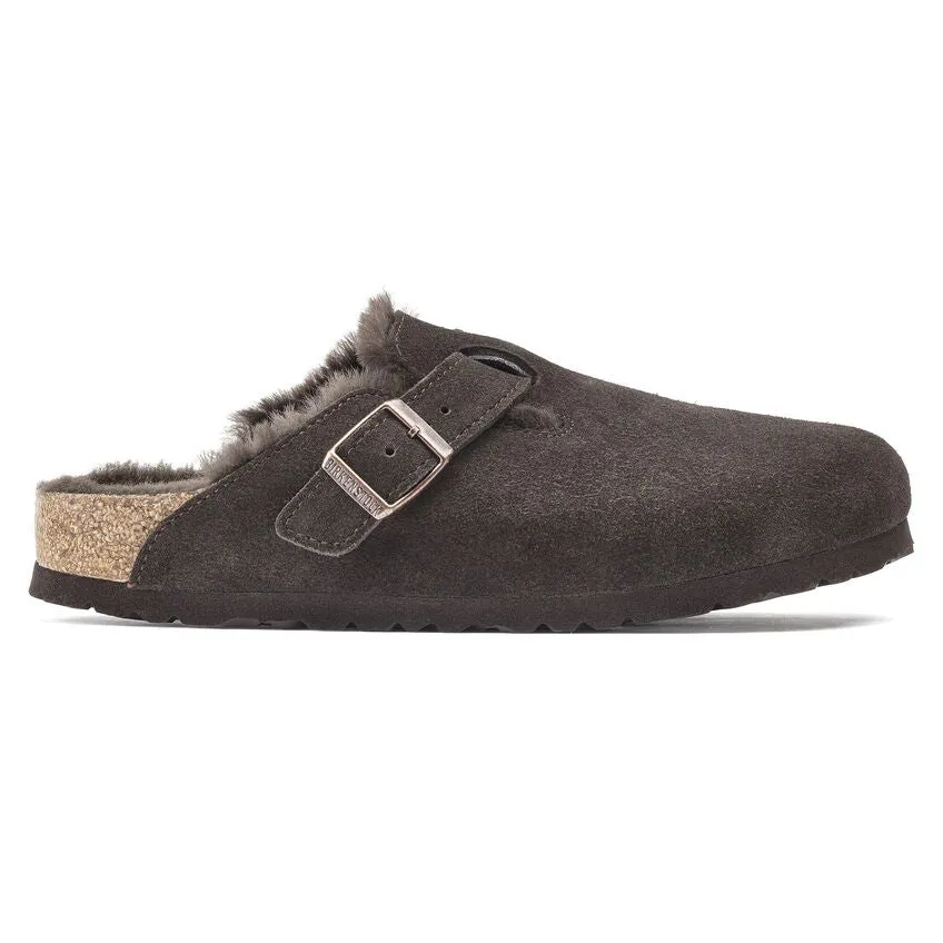 BIRKENSTOCK | SANDALIAS MUJER | BOSTON SHEARLING SUEDE LEATHER/FUR MOCHA | NEGRO