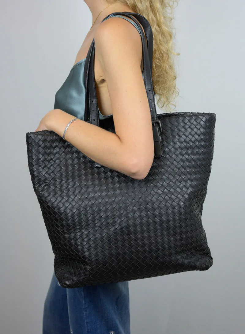 Bottega Veneta Shopper in pelle intrecciata testa di moro