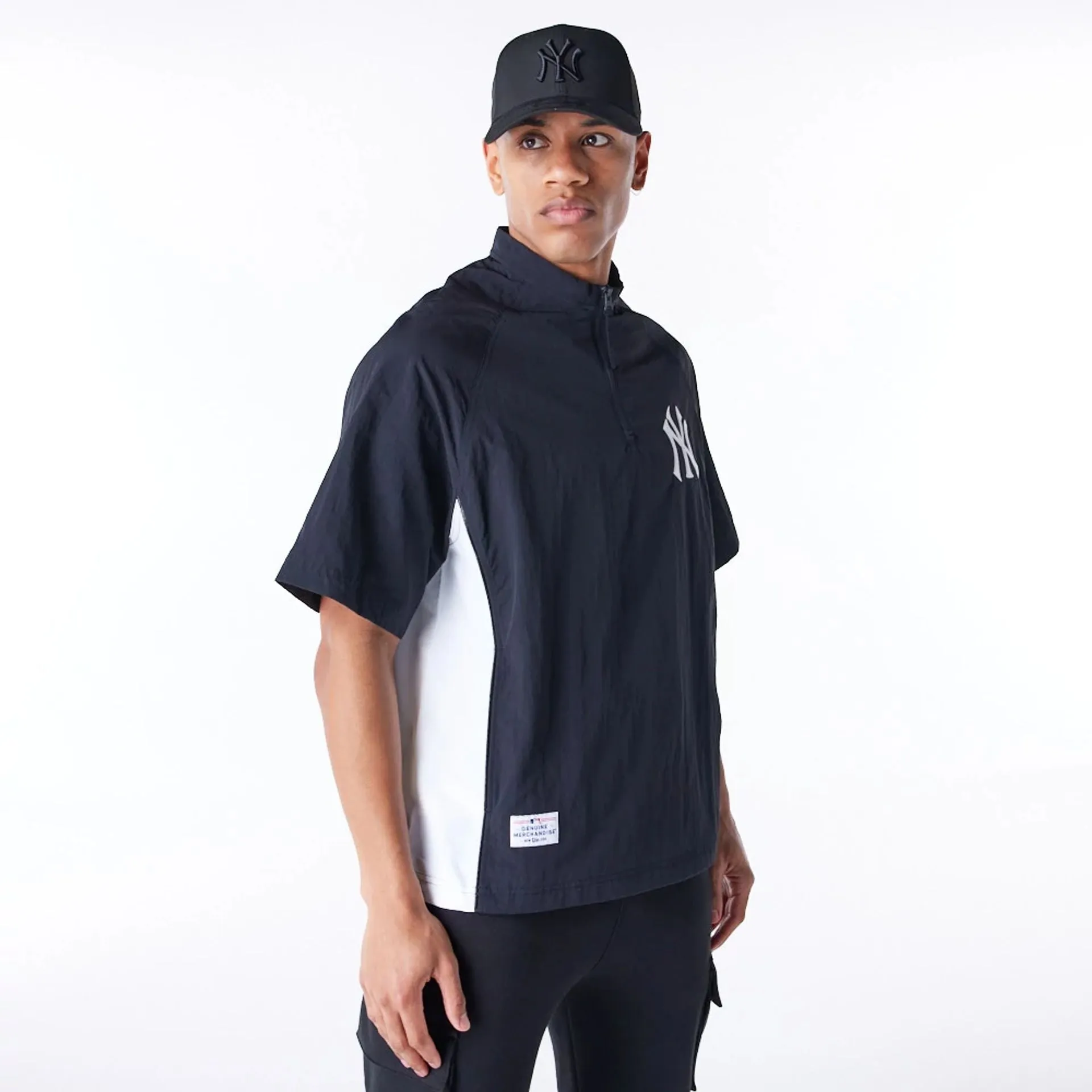 New Era Korea MLB New York Yankees Black Short Sleeve Anorak